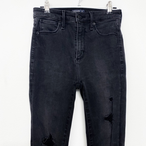Abercrombie and Fitch Simone Black Distressed Jeans - Picture 5 of 7